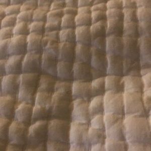 Meet your Posher, Stella